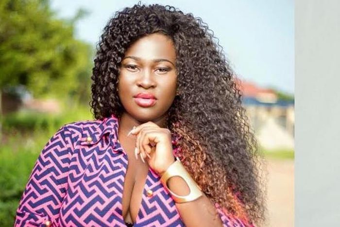 Sista Afia and Kofi Kinaata