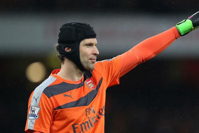 ___4761844___https:______static.pulse.com.gh___webservice___escenic___binary___4761844___2016___3___4___13___petr-cech-cropped_1cgagrp3sbth1zhjuax5fjyob