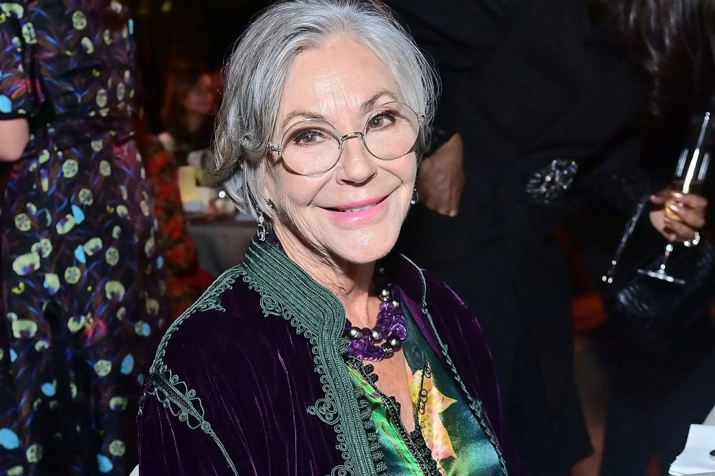 Alice Walton becomes richest woman in the world