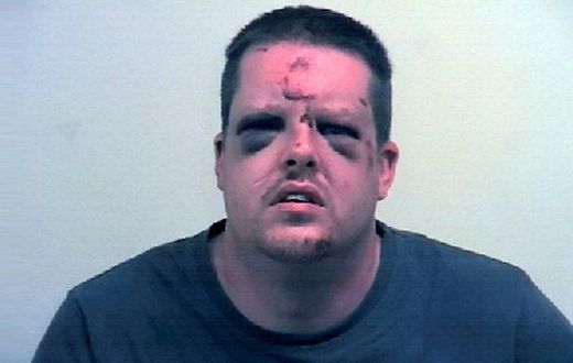 Brave woman beats sex attacker mercilessly after he tried to rape her