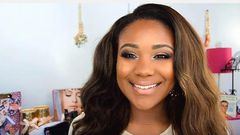 Beauty blogger Rose Kimberly shares nude lipstick look
