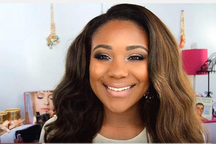 Beauty blogger Rose Kimberly shares nude lipstick look