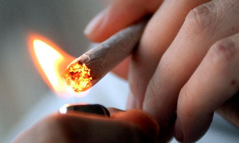 Man arrested after giving police wallet containing weed