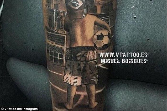 Neymar's new leg tattoo