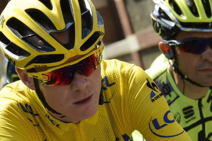 ___4509393___https:______static.pulse.com.gh___webservice___escenic___binary___4509393___2015___12___30___18___chris-froome-and-alberto-contador-cropped_et8az37seedm1sgl0ae7lg7be_2