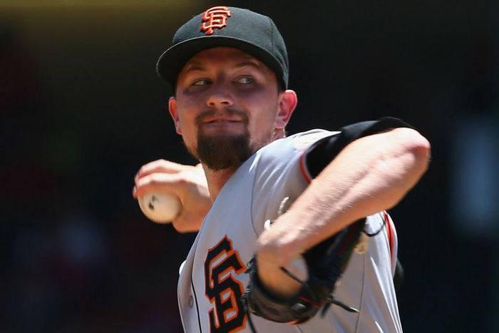 ___4489552___https:______static.pulse.com.gh___webservice___escenic___binary___4489552___2015___12___23___5___mike-leake_c3ls1oyvj9791fdo51c500dpr_2