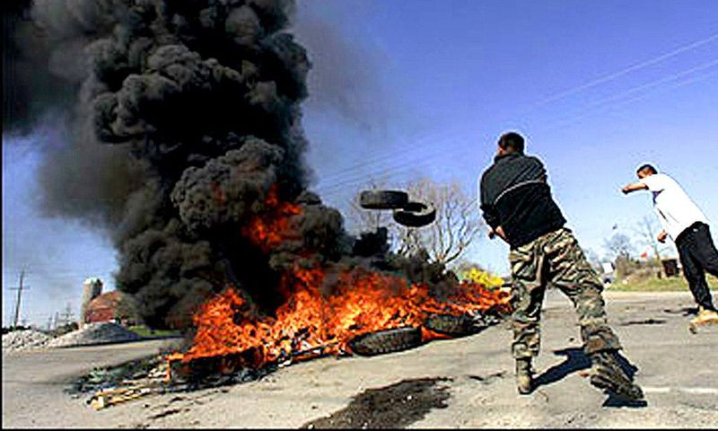 ___4346703___https:______static.pulse.com.gh___webservice___escenic___binary___4346703___2015___11___11___10___six-nations-tire-fire