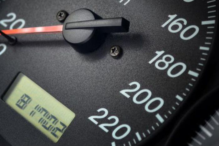 ___4413358___https:______static.pulse.com.gh___webservice___escenic___binary___4413358___2015___12___1___13___car_mileage_