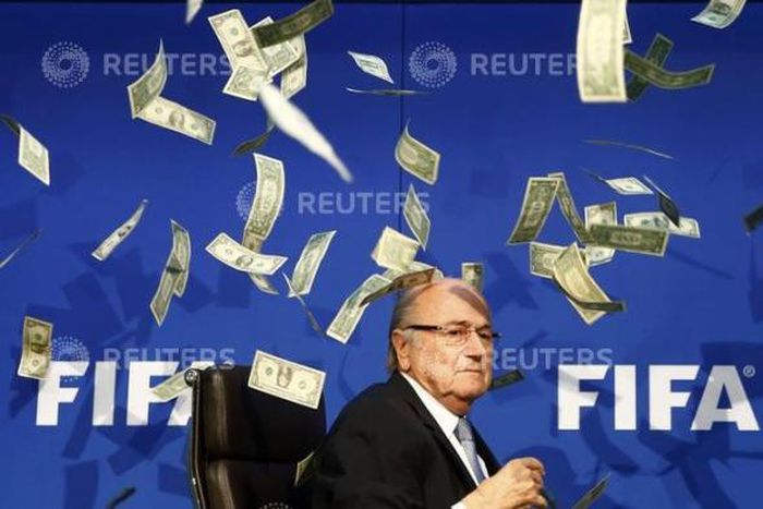 Blatter reasserts innocence ahead of FIFA ethics hearing