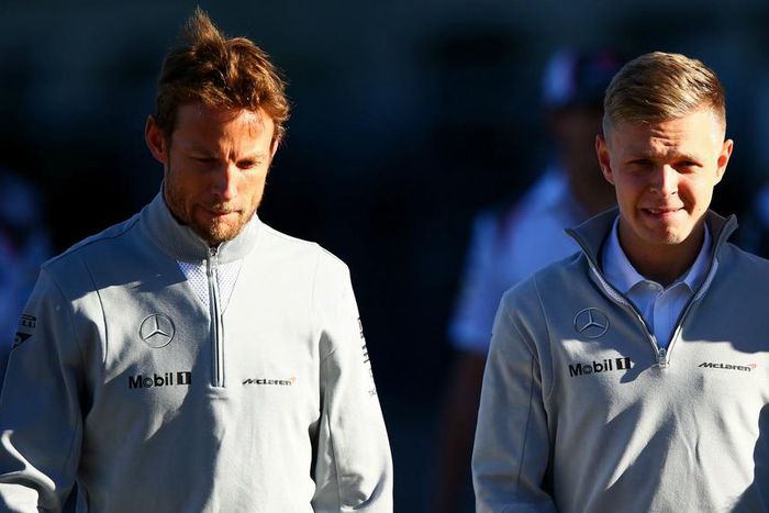 ___4505850___https:______static.pulse.com.gh___webservice___escenic___binary___4505850___2015___12___29___19___jenson-button-and-kevin-magnussen-cropped_1i1g228vo4p1z1nz11kzk4pqxw_2