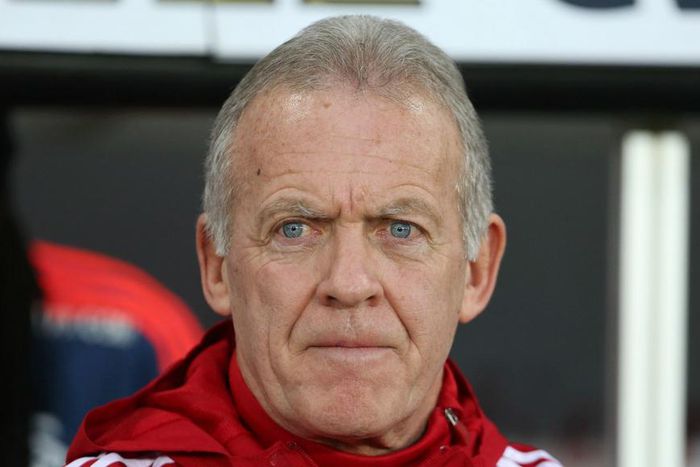 ___4492412___https:______static.pulse.com.gh___webservice___escenic___binary___4492412___2015___12___23___21___alancurtis-cropped_9s0iki22s79615q9yrt2tlpwk