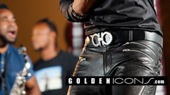 Flavour live in Houston.