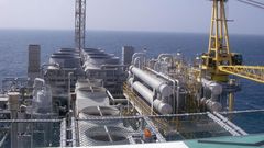 ___4454243___https:______static.pulse.com.gh___webservice___escenic___binary___4454243___2015___12___11___18___offshore-oil-rig1