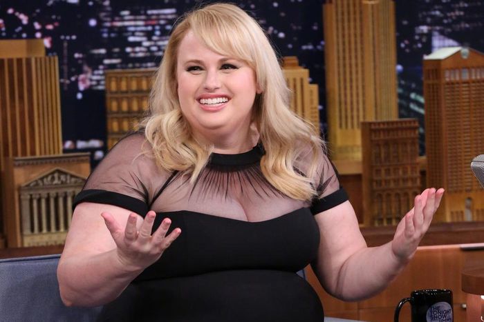 Rebel Wilson slams Kardashian-Jenner clan on KIIS FM