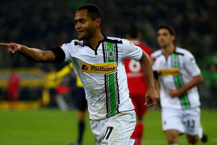 ___4424282___https:______static.pulse.com.gh___webservice___escenic___binary___4424282___2015___12___4___13___raffael-cropped_1dn1lvdyv68io1cvr8qjmxgtx6