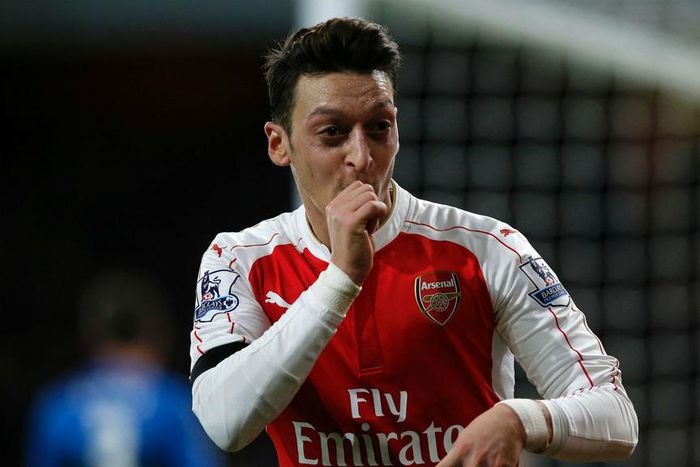 ___4503211___https:______static.pulse.com.gh___webservice___escenic___binary___4503211___2015___12___28___23___mesutozil-cropped_4p8i7a7pwh3z1pgpalbgsskja