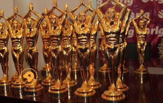 ___4480049___https:______static.pulse.com.gh___webservice___escenic___binary___4480049___2015___12___19___11___ghana-movie-awards-statuette-4
