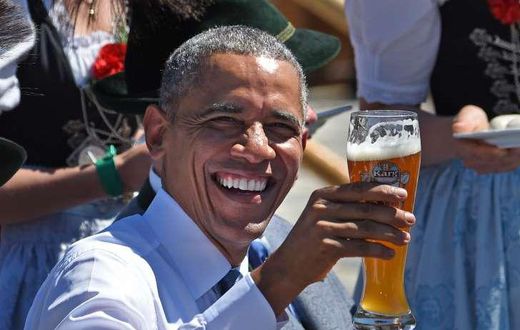 ___4323581___https:______static.pulse.com.gh___webservice___escenic___binary___4323581___2015___11___4___0___President+Barack+Obama+beer