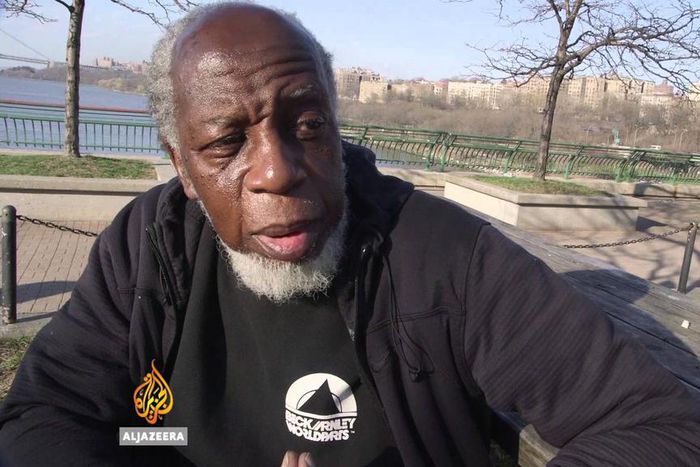 Man's reaction to the modern world after 44 years in prison would melt your heart