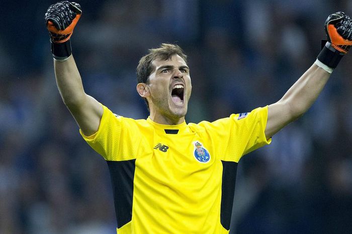 ___4497280___https:______static.pulse.com.gh___webservice___escenic___binary___4497280___2015___12___26___12___ikercasillas-cropped_1104pp0bo2ohr11pk1mldjohqd_2