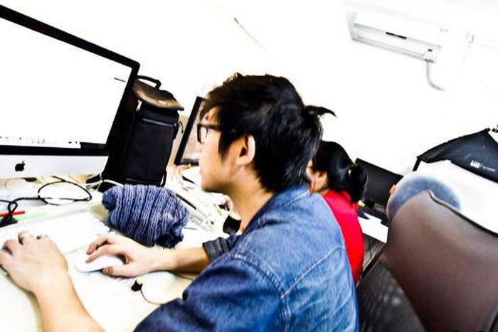 ___4307270___https:______static.pulse.com.gh___webservice___escenic___binary___4307270___2015___10___29___17___3052223-poster-p-1-my-new-boss-is-too-inexperienced-what-should-i-do