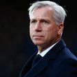 ___4495113___https:______static.pulse.com.gh___webservice___escenic___binary___4495113___2015___12___24___20___alan-pardew-cropped_wevhizd3bsxe16cjdbl4mc71m_1
