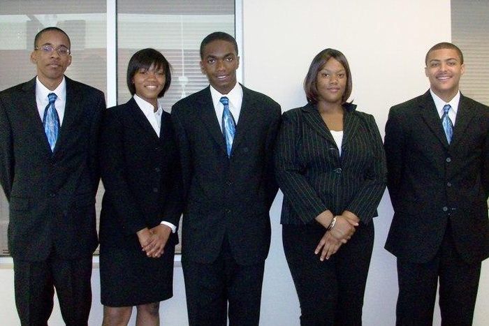 ___4312533___https:______static.pulse.com.gh___webservice___escenic___binary___4312533___2015___10___31___11___ChiLOTBizTeam751