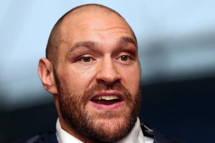 ___4414885___https:______static.pulse.com.gh___webservice___escenic___binary___4414885___2015___12___11___13___tysonfury-cropped_1msc21oehw57u1ac1gd8ua9o9c