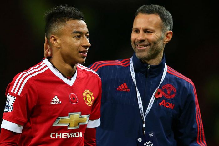 ___4509196___https:______static.pulse.com.gh___webservice___escenic___binary___4509196___2015___12___30___18___jesse-lingard-ryan-giggs-cropped_ffxxo0flvjgh1hx28b8afnqen_1