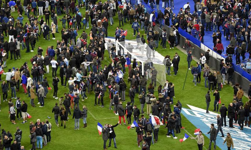 ___4396588___https:______static.pulse.com.gh___webservice___escenic___binary___4396588___2015___11___26___16___stadedefrance-cropped_3znijgzzif2y1pveu94sskfkj_2