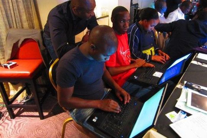 ___4511904___https:______static.pulse.com.gh___webservice___escenic___binary___4511904___2015___12___31___14___mobile_startup_camp_-_photo