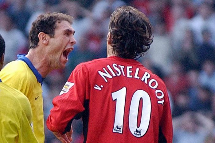 ___4394691___https:______static.pulse.com.gh___webservice___escenic___binary___4394691___2015___11___26___8___ruudvannistelrooy-cropped_xlnty2jcnsji1qhglza4burjo_2