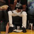 Floyd Mayweather enjoys NBA game from courtside
