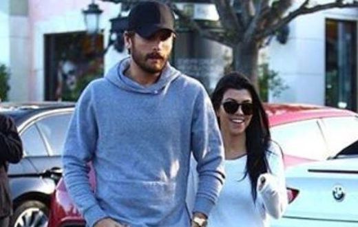 Scott Disck, Kourtney Kardashian have lunch together in Calabasas