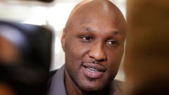 Lamar Odom opens eyes