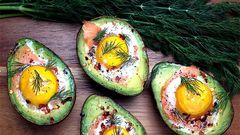 ___4491063___https:______static.pulse.com.gh___webservice___escenic___binary___4491063___2015___12___23___12___Smoked-Salmon-Egg-Stuffed-Avocado-Featured
