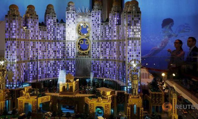 Melco opens $3.2 bln casino with bet on Batman to revive fortunes