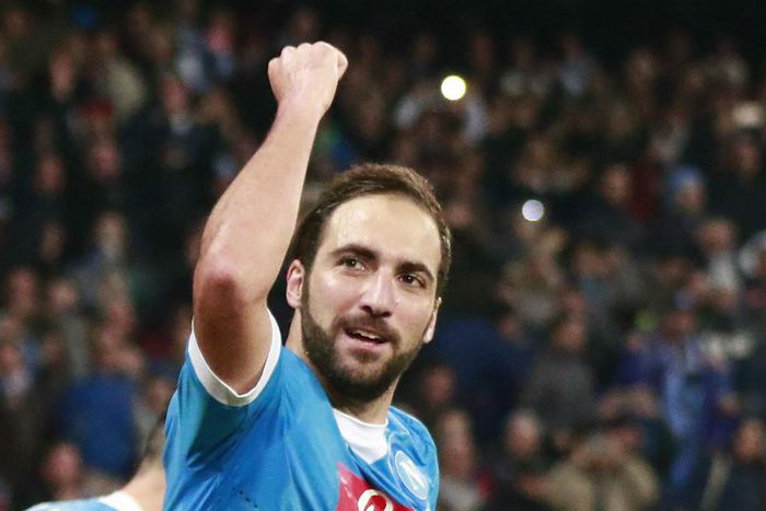 ___4424646___https:______static.pulse.com.gh___webservice___escenic___binary___4424646___2015___12___4___13___gonzalohiguain-cropped_suk4tsxz060k1davjui2hmjja_3