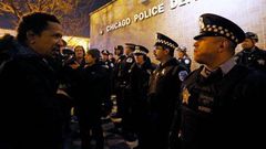 U.S. Justice Dept. to investigate Chicago police