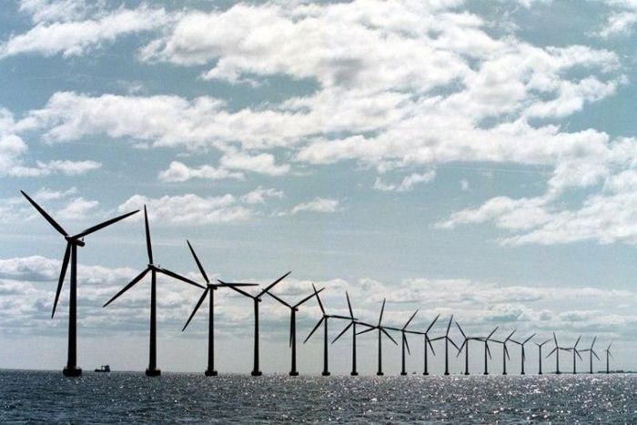 ___4307333___https:______static.pulse.com.gh___webservice___escenic___binary___4307333___2015___10___29___17___files-a-picture-taken-06-may-2001-sh-142572087-5632135480017