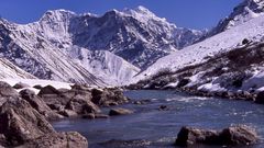 ___4508775___https:______static.pulse.com.gh___webservice___escenic___binary___4508775___2015___12___30___14___sarphu_rabge_cheche_lake