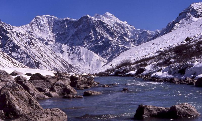 ___4508775___https:______static.pulse.com.gh___webservice___escenic___binary___4508775___2015___12___30___14___sarphu_rabge_cheche_lake