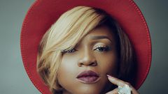 Waje looking stunning