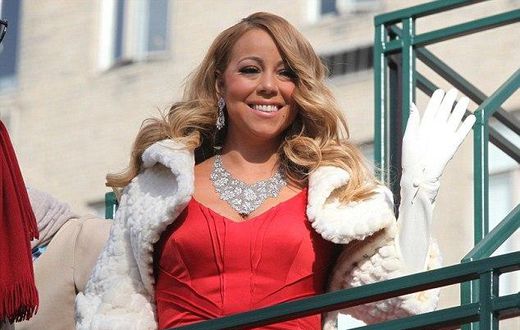 Mariah Carey at Macy's Thanksgiving Day Parade 2015