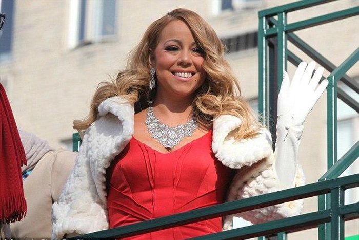 Mariah Carey at Macy's Thanksgiving Day Parade 2015