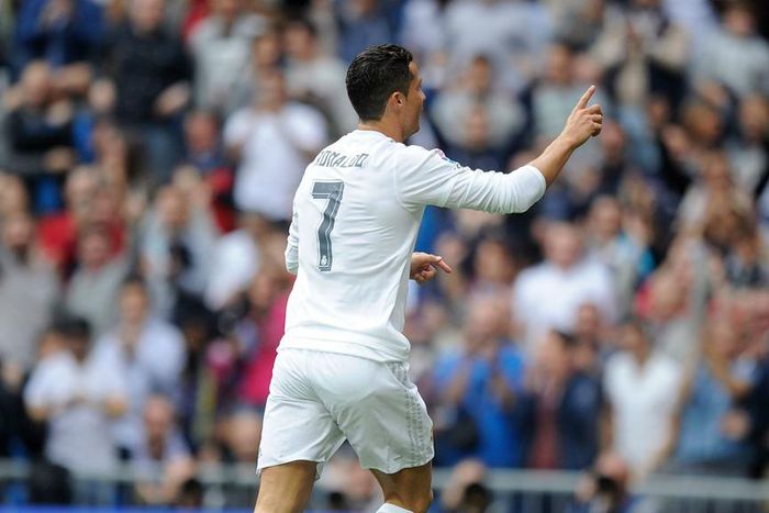 ___4413619___https:______static.pulse.com.gh___webservice___escenic___binary___4413619___2015___12___1___18___cristianoronaldo-cropped_tpwvikm7aim21v83yrtf0kgdc_3