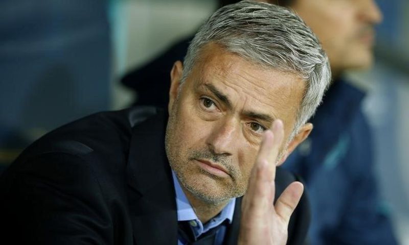 Mourinho not coming back for now, Real president says