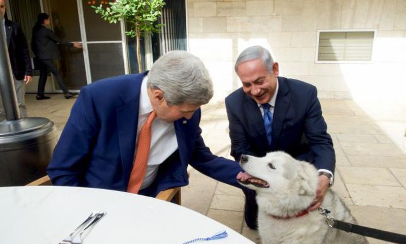 Israeli PM's dog bites political visitors