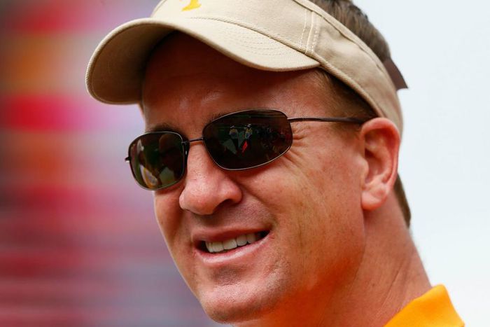 ___4499037___https:______static.pulse.com.gh___webservice___escenic___binary___4499037___2015___12___27___7___peyton-manning_2nv92960k5qd1tk10tzl2j5yc