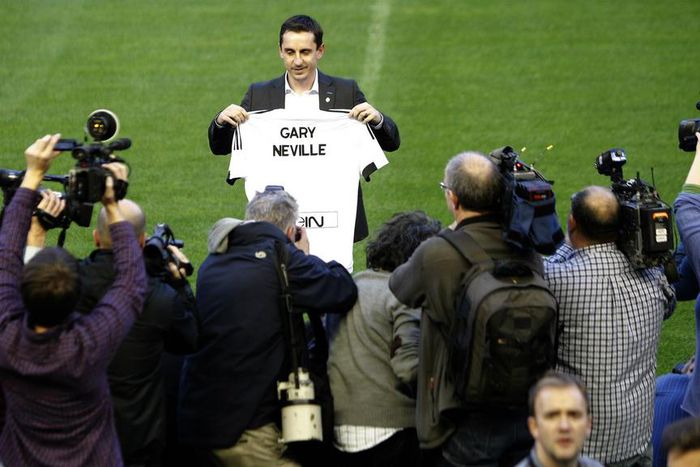 ___4424233___https:______static.pulse.com.gh___webservice___escenic___binary___4424233___2015___12___4___12___garyneville-cropped_nljl3j73d9e21eprw0fe49fn6_3